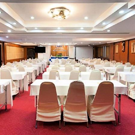 Summit Pavilion Hotel Bangkok Luaran gambar